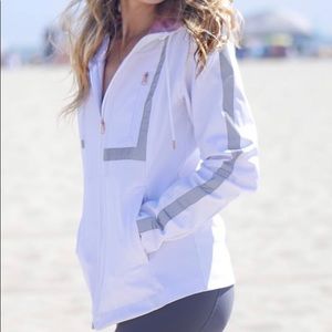 Alexo Athletica White sport jacket